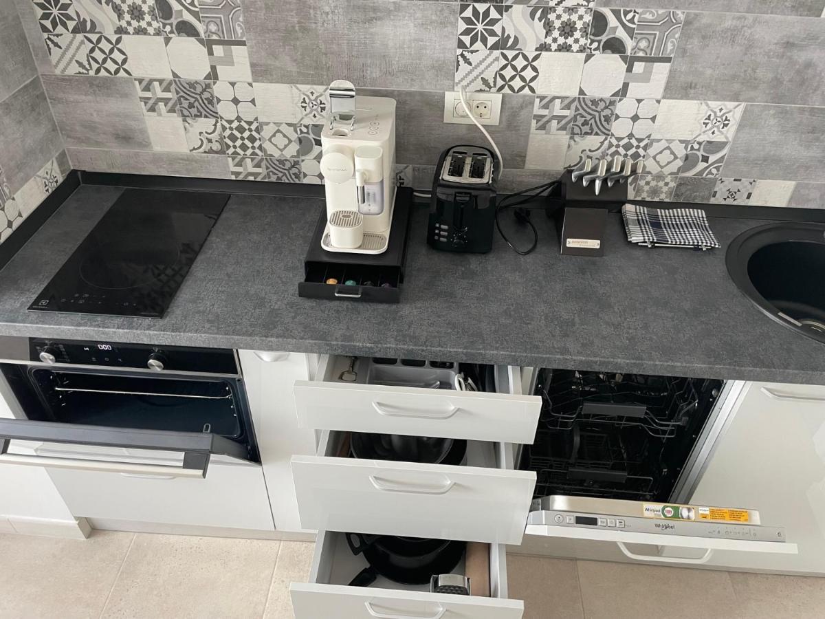 בוקרשט Lakeview 2 Room Penthouse Rooftop Terrace W15 מראה חיצוני תמונה