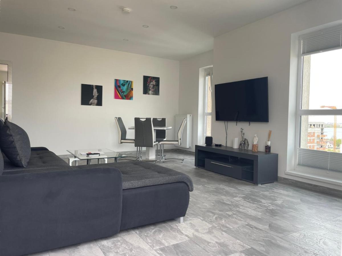 בוקרשט Lakeview 2 Room Penthouse Rooftop Terrace W15 מראה חיצוני תמונה