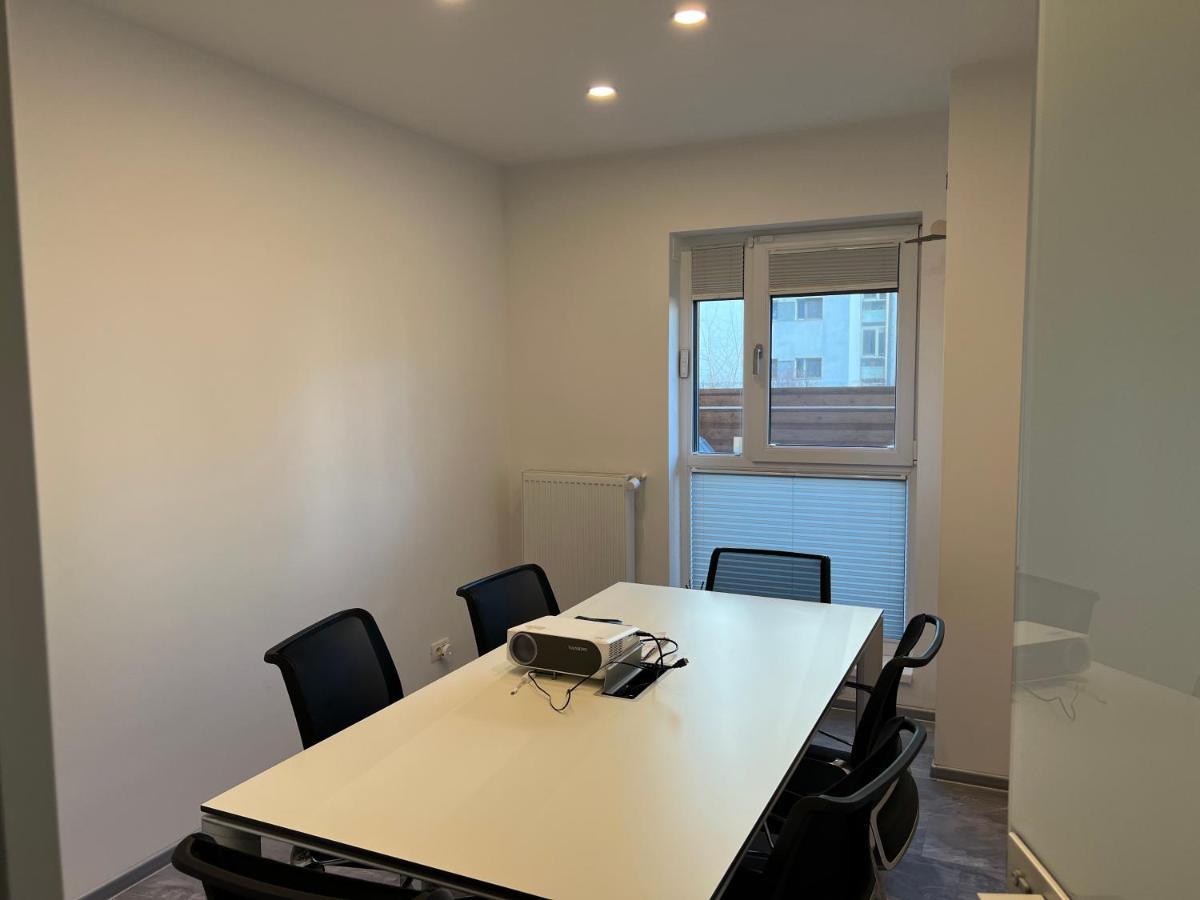 בוקרשט Lakeview 2 Room Penthouse Rooftop Terrace W15 מראה חיצוני תמונה